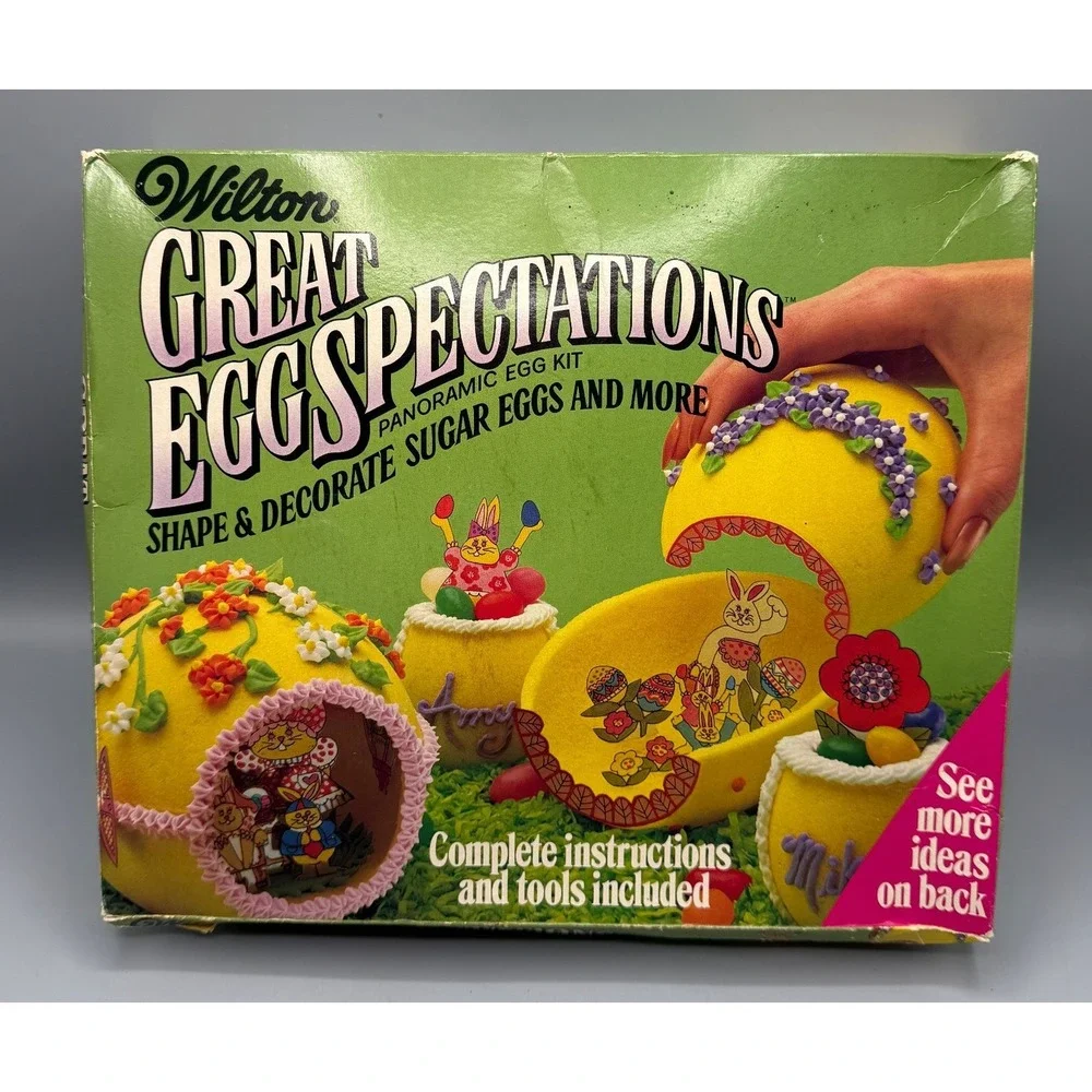 Vintage 1978 Wilton Great Eggspectations Panoramic Sugar Egg Decorating Kit 2114